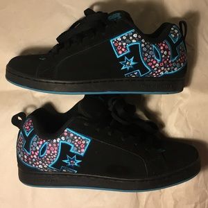 DC women’s skate shoes size 7W